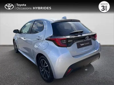 TOYOTA Yaris 70 VVT-i Design 5p occasion 2020 - Photo 2