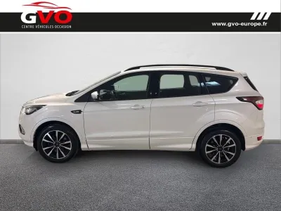 FORD Kuga 2.0 TDCi 150ch Stop&Start ST-Line 4x2 occasion 2018 - Photo 3