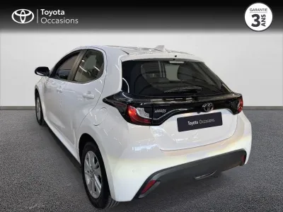 TOYOTA Yaris 120 VVT-i Dynamic Business 5p MC24 occasion 2024 - Photo 2