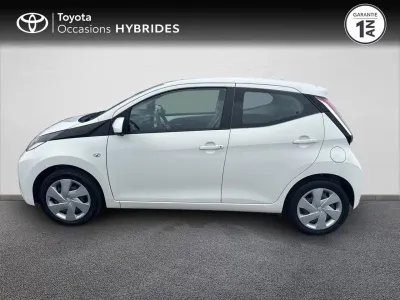 TOYOTA Aygo 1.0 VVT-i 72ch x-play 5p occasion 2018 - Photo 3