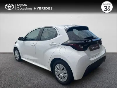 TOYOTA Yaris 116h Dynamic Business 5p + Programme Beyond Zero Academy MY22 occasion 2022 - Photo 2