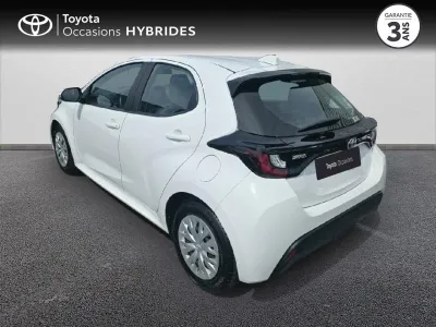 TOYOTA Yaris 116h Dynamic Business 5p + Programme Beyond Zero Academy MY21 occasion 2022 - Photo 2