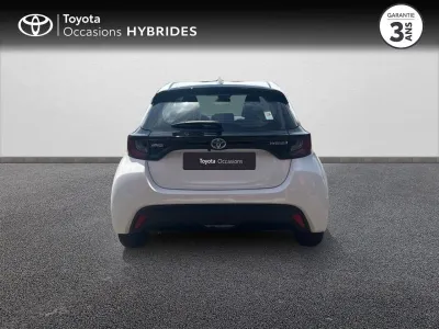 TOYOTA Yaris 116h Dynamic Business 5p + Programme Beyond Zero Academy MY21 occasion 2021 - Photo 4