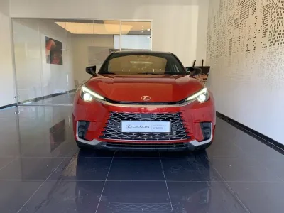 LEXUS LBX 1.5 136ch Emotion 2WD occasion 2024 - Photo 2