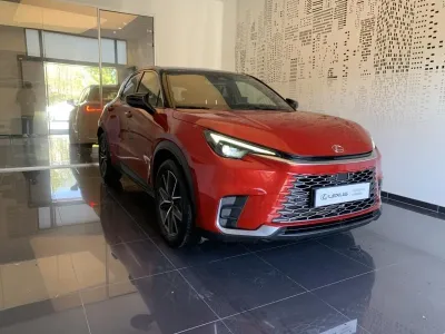 LEXUS LBX 1.5 136ch Emotion 2WD occasion 2024 - Photo 3