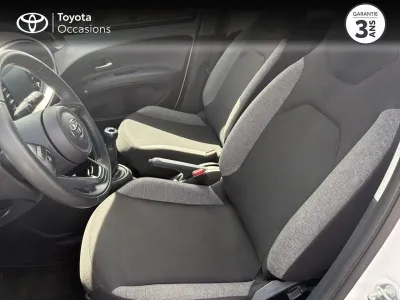 TOYOTA Aygo X 1.0 VVT-i 72ch Dynamic MY23 occasion 2024 - Photo 3