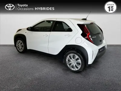 TOYOTA Aygo X 1.0 VVT-i 72ch Dynamic occasion 2023 - Photo 2