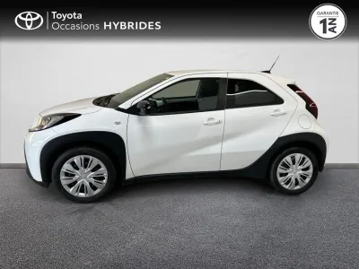 TOYOTA Aygo X 1.0 VVT-i 72ch Dynamic occasion 2023 - Photo 3