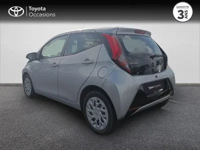 TOYOTA Aygo 1.0 VVT-i 72ch x-play 5p MY20 occasion 2020 - Photo 2
