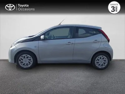 TOYOTA Aygo 1.0 VVT-i 72ch x-play 5p MY20 occasion 2020 - Photo 3
