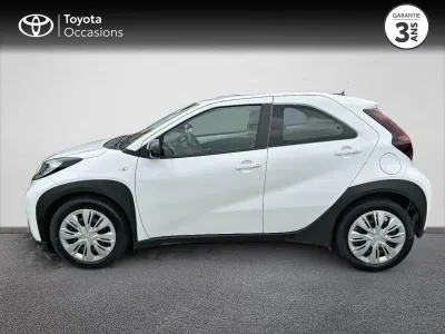 TOYOTA Aygo X 1.0 VVT-i 72ch Dynamic occasion 2023 - Photo 3