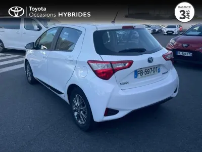 TOYOTA Yaris 100h Dynamic 5p RC18 occasion 2018 - Photo 2
