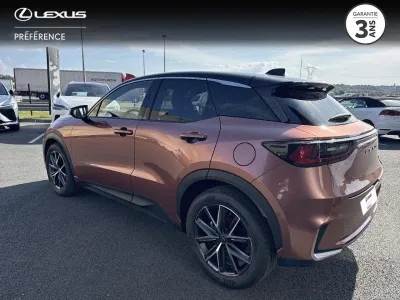 LEXUS LBX 1.5 136ch Cool 2WD MY26 occasion 2026 - Photo 2