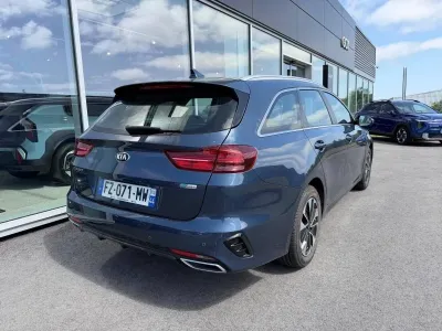KIA Ceed SW 1.6 GDi 105ch + Plug-In 60.5ch Active Business DCT6 occasion 2021 - Photo 4