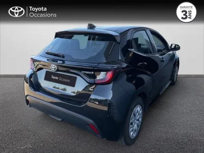 TOYOTA Yaris 116h Dynamic 5p MY22 occasion 2022 - Photo 2
