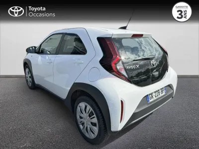 TOYOTA Aygo X 1.0 VVT-i 72ch Dynamic occasion 2022 - Photo 3