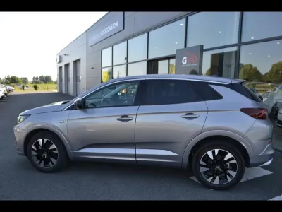 OPEL Grandland 1.5 D 130ch Elegance Business BVA8 occasion 2022 - Photo 3