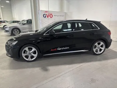 AUDI A3 Sportback 35 TFSI 150ch Hybride S line S tronic 7 occasion 2025 - Photo 2