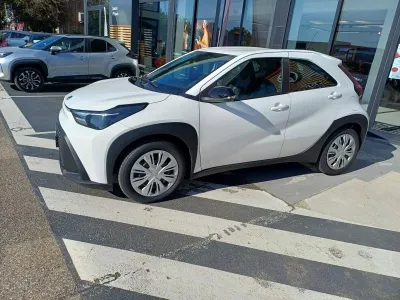 TOYOTA Aygo X 116h Dynamic occasion 2026 - Photo 3