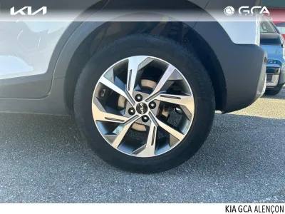 KIA Stonic 1.0 T-GDi 120ch MHEV GT Line DCT7 occasion 2023 - Photo 4