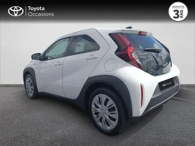 TOYOTA Aygo X 1.0 VVT-i 72ch Dynamic MY23 occasion 2024 - Photo 2
