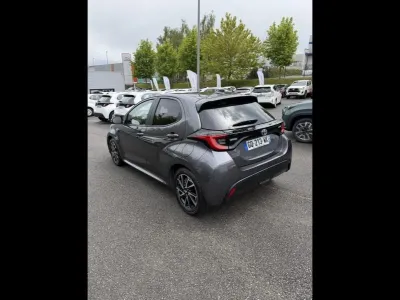 TOYOTA Yaris 116h Design 5p MY22 occasion 2023 - Photo 3