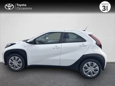 TOYOTA Aygo X 1.0 VVT-i 72ch Dynamic occasion 2023 - Photo 3