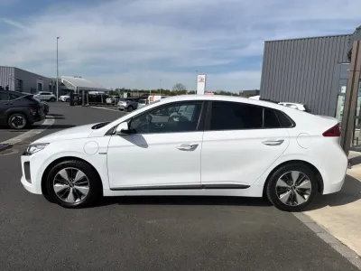 HYUNDAI Ioniq Plug-in 141ch Creative occasion 2019 - Photo 3