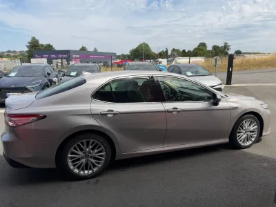 TOYOTA Camry Hybride 218ch Lounge occasion 2019 - Photo 4