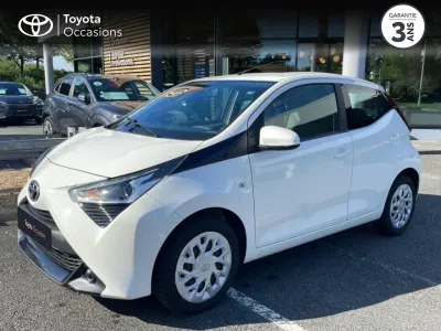 TOYOTA Aygo 1.0 VVT-i 72ch x-play 5p MY20 occasion 2021 - Photo 1