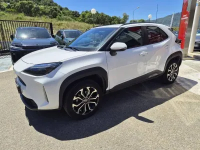 TOYOTA Yaris Cross 116h Design MY22 occasion 2023 - Photo 4