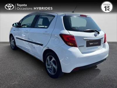 TOYOTA Yaris HSD 100h Dynamic 5p occasion 2016 - Photo 2