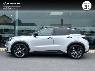 LEXUS LBX 1.5 136ch Cool 2WD occasion 2025 - Photo 3