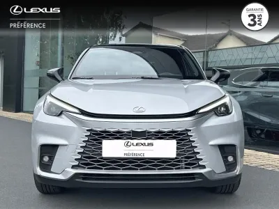 LEXUS LBX 1.5 136ch Cool 2WD occasion 2025 - Photo 2
