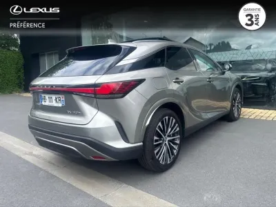 LEXUS RX 450h+ Luxe 4WD Pack Techno Toit Panoramique occasion 2025 - Photo 4