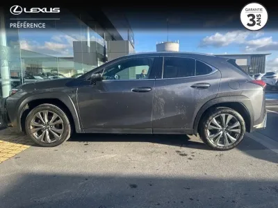 LEXUS UX 250h F SPORT Design 2WD occasion 2024 - Photo 2