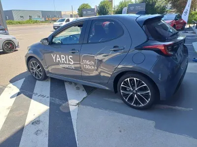 TOYOTA Yaris 116h Design 5p MY26 occasion 2026 - Photo 4