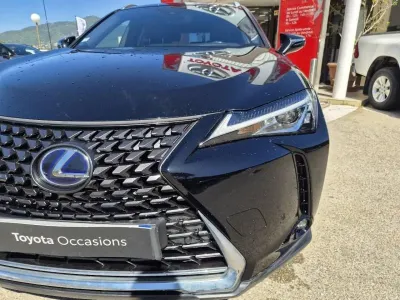 LEXUS UX 250h 2WD Pack Confort Business MY20 occasion 2021 - Photo 2