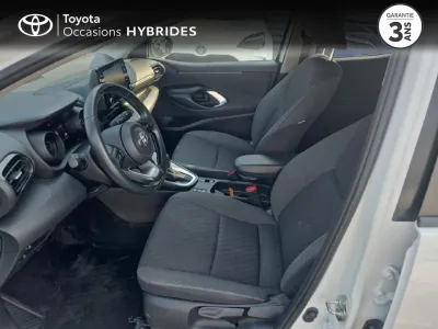 TOYOTA Yaris 116h Design 5p MY22 occasion 2023 - Photo 3