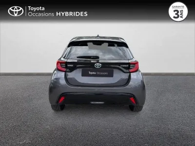 TOYOTA Yaris 116h Iconic 5p MY22 occasion 2021 - Photo 4