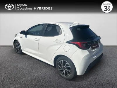 TOYOTA Yaris 116h Design 5p MY21 occasion 2021 - Photo 2