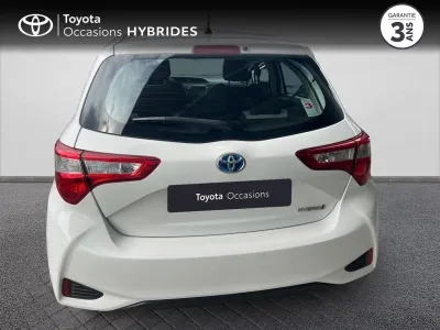 TOYOTA Yaris 100h Dynamic 5p RC19 occasion 2020 - Photo 4