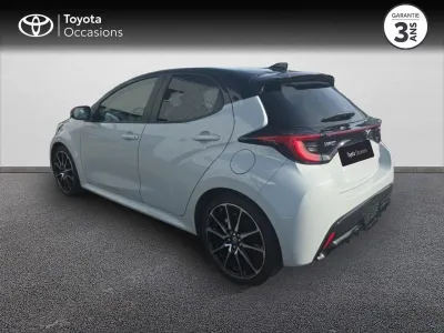 TOYOTA Yaris 116h GR Sport 5p MY22 occasion 2022 - Photo 2