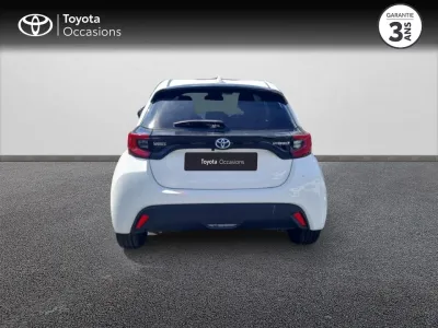 TOYOTA Yaris 116h Design 5p MY22 occasion 2023 - Photo 4