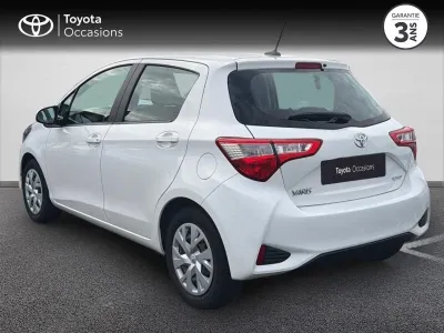 TOYOTA Yaris 70 VVT-i Ultimate 5p Pack Confort occasion 2020 - Photo 2