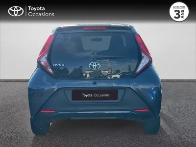 TOYOTA Aygo 1.0 VVT-i 72ch x-play 5p Pack Style Pack App occasion 2019 - Photo 4