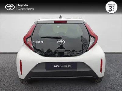 TOYOTA Aygo X 1.0 VVT-i 72ch Dynamic MY23 occasion 2024 - Photo 4