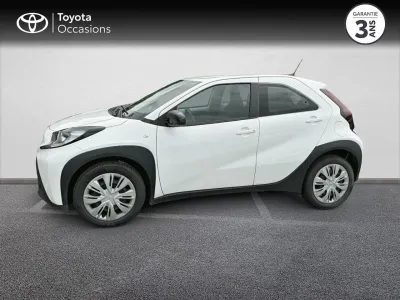 TOYOTA Aygo X 1.0 VVT-i 72ch Dynamic occasion 2024 - Photo 3