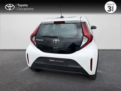 TOYOTA Aygo X 1.0 VVT-i 72ch Dynamic occasion 2024 - Photo 4