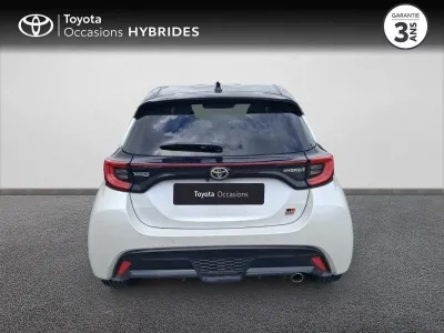 TOYOTA Yaris 116h GR Sport 5p MY22 occasion 2023 - Photo 4